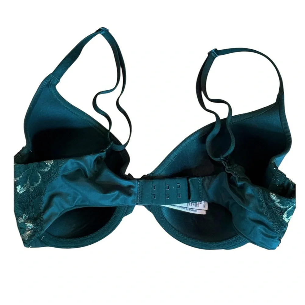 Victoria’s Secret Body By Victoria Lined Perfect Coverage Bra Green Gold 32D